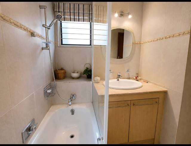 2 BEDROOM TOWNHOUSE FOR SALE IN THREE RIVERS PROPER